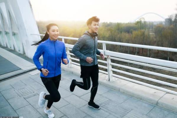 如何选择适合儿童的多样化体育项目(图1)